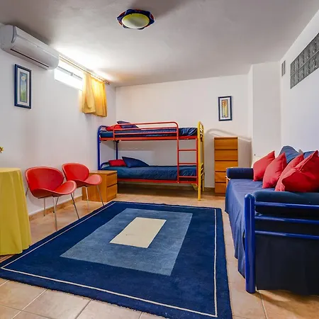 Bougainvilleas 5 Bedrooms With Private Pool And Parking - Affittacamere Altura