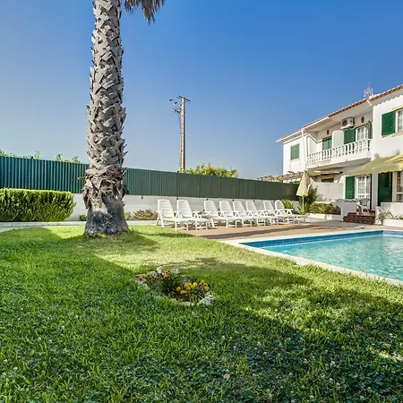 Bougainvilleas 5 Bedrooms With Private Pool And Parking - Vendégház 4*
